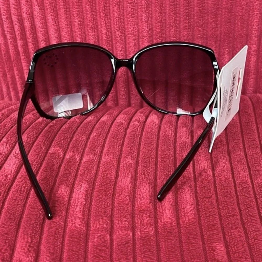 🎉🎊HP🎊🎉🆕 KIDS Designer Style 100% UVA & UVB Protection Rhinestone ❤️Sunglasses